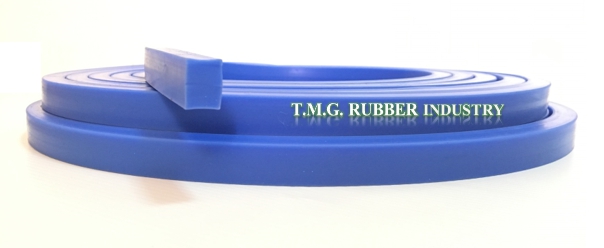 ซีลยาง Silicone Rubber Strip หรือ Strip-Porfile เป็นซีลยางหน้าตัดสี่เหลี่ยม  ( ฟู๊ดเกรด FDA )