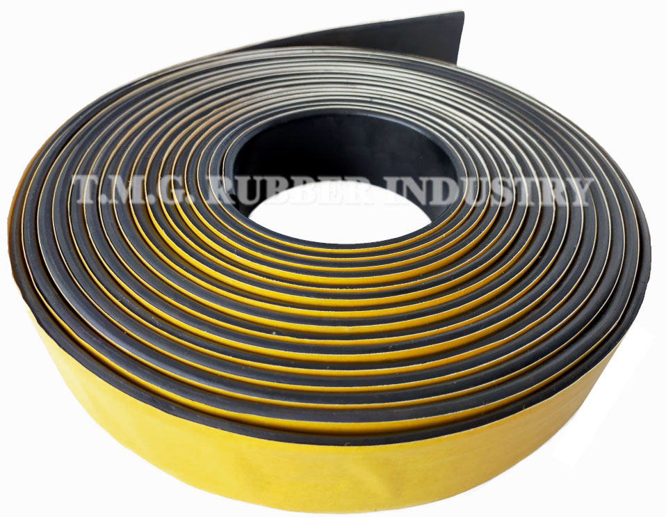 ซีลยางสี่เหลี่ยมฟองน้ำ EPDM ( ติดกาว 1 ด้าน )