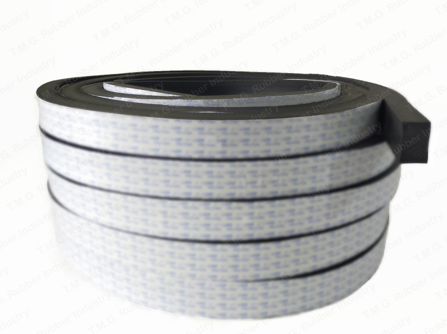 EPDM Rubber Sponge หรือ ซีลยางสี่เหลี่ยมฟองน้ำ EPDM ( ติดกาว 1 ด้าน)
